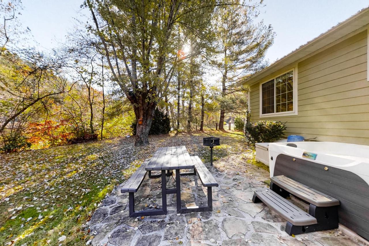 3 Bed 2 Bath Vacation Home In Whittier エクステリア 写真