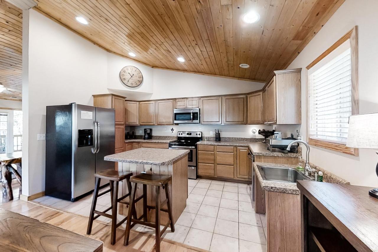 3 Bed 2 Bath Vacation Home In Whittier エクステリア 写真