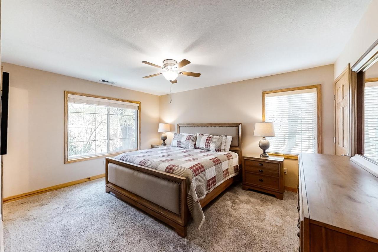 3 Bed 2 Bath Vacation Home In Whittier エクステリア 写真
